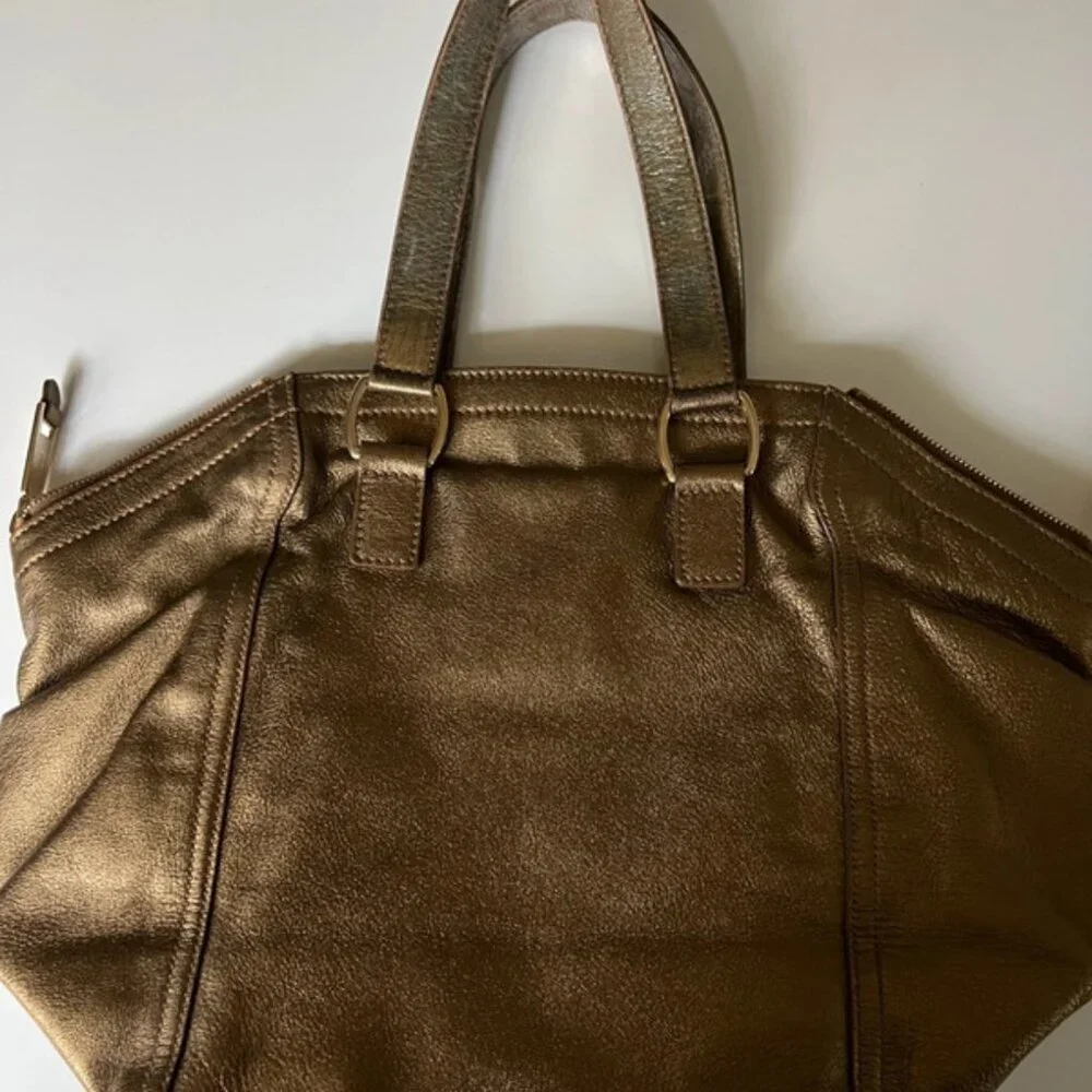 ✨ YSL Downtown Bag in Gold Goatskin Leather Excellent Condition + Dustbag & Auth - Picture 4 of 14